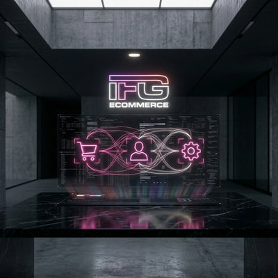 Pannello di controllo olografico scuro con icone neon rosa collegate da reti di luce, che rappresentano l'organizzazione dei dati clienti e degli ordini con logo IFG eCommerce.